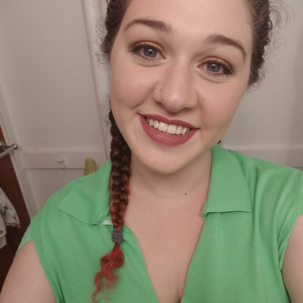 Meet your Posher, Nina